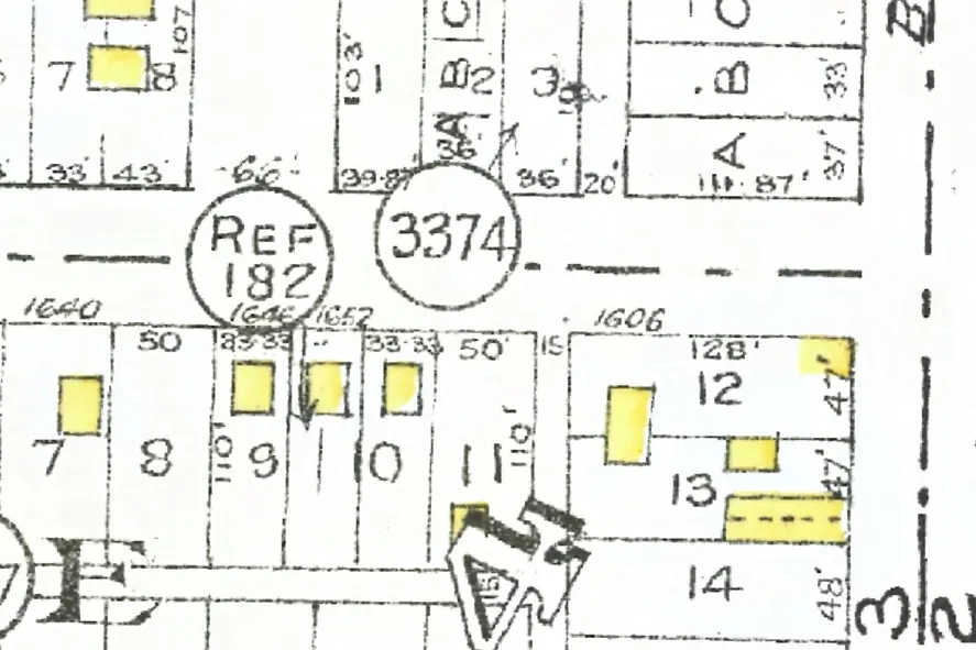 The 1900 block of East 33rd Avenue on Goad's 1912 fire insurance map